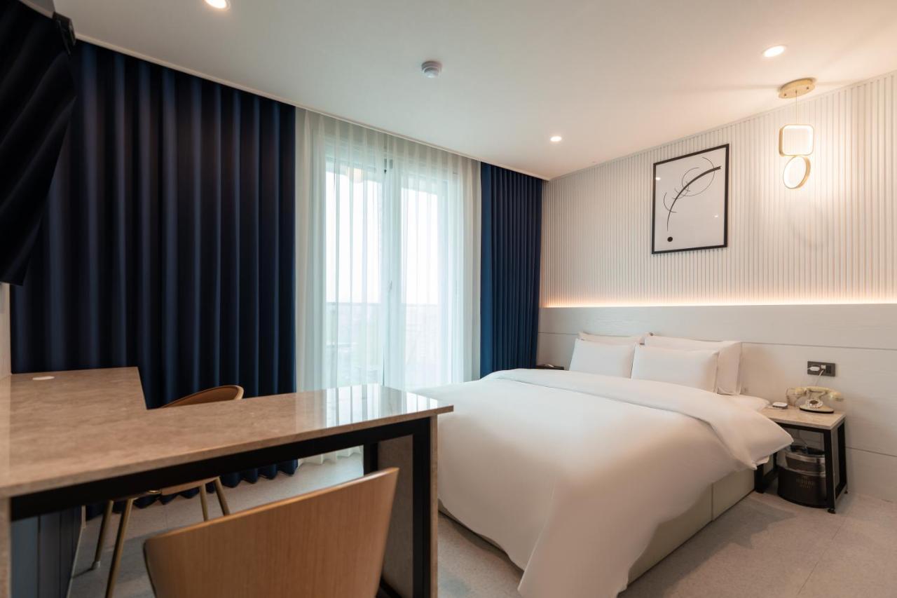 Jecheon Hound Hotel Chech'ŏn Eksteriør bilde