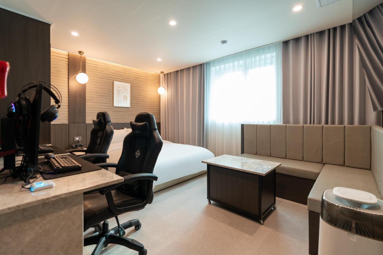 Jecheon Hound Hotel Chech'ŏn Eksteriør bilde