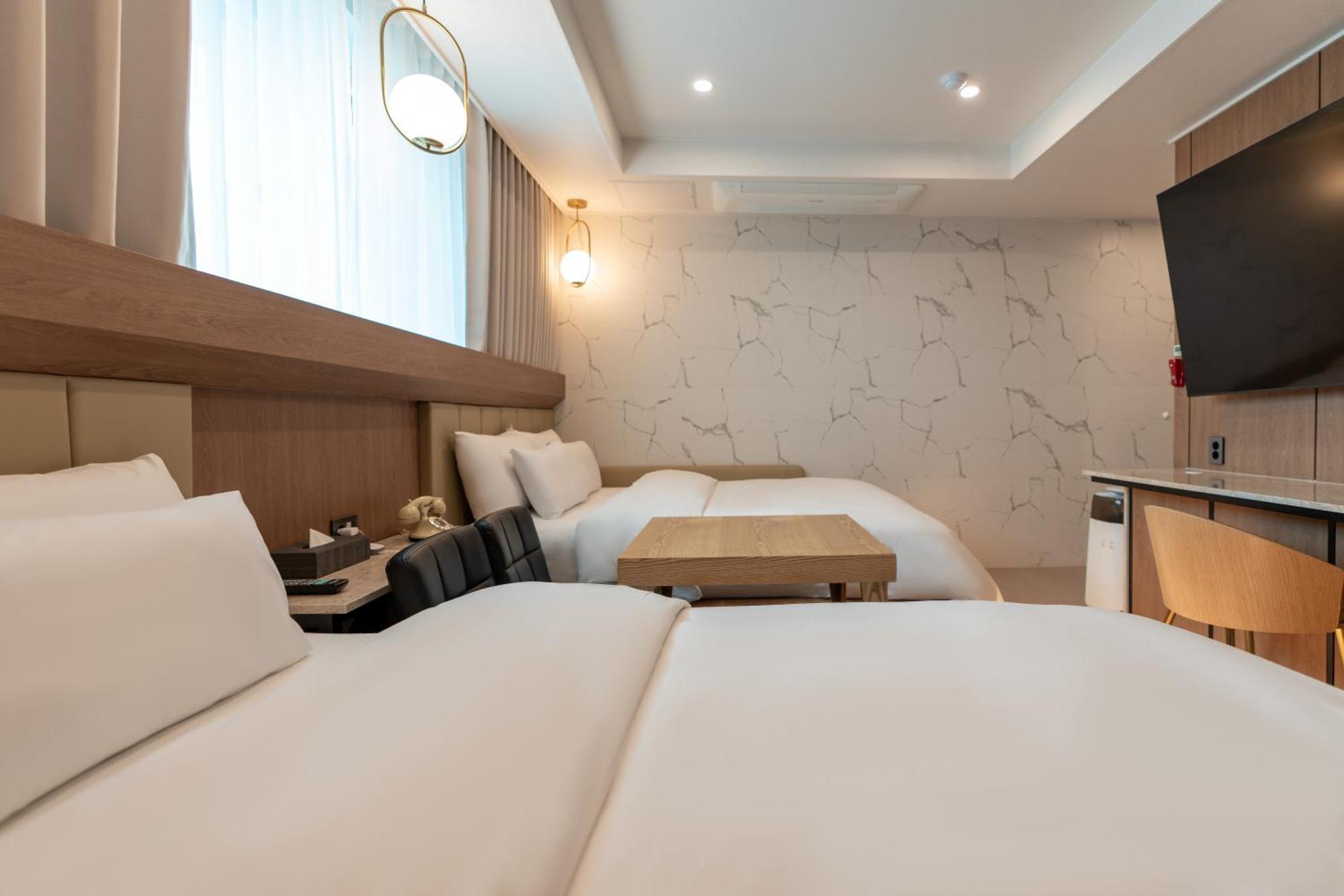 Jecheon Hound Hotel Chech'ŏn Eksteriør bilde