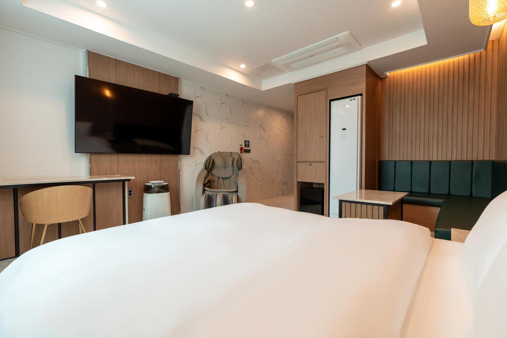 Jecheon Hound Hotel Chech'ŏn Eksteriør bilde