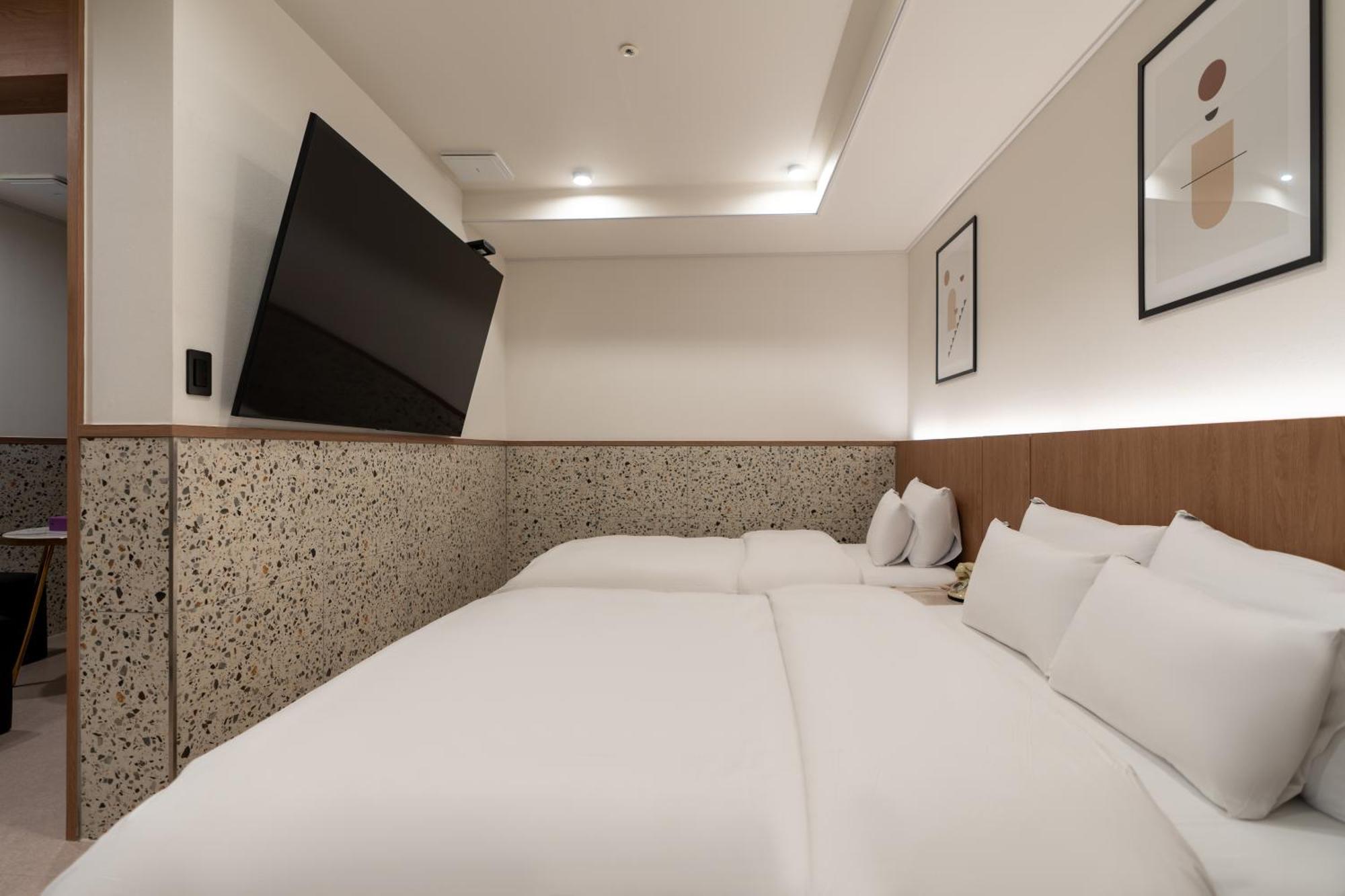 Jecheon Hound Hotel Chech'ŏn Eksteriør bilde